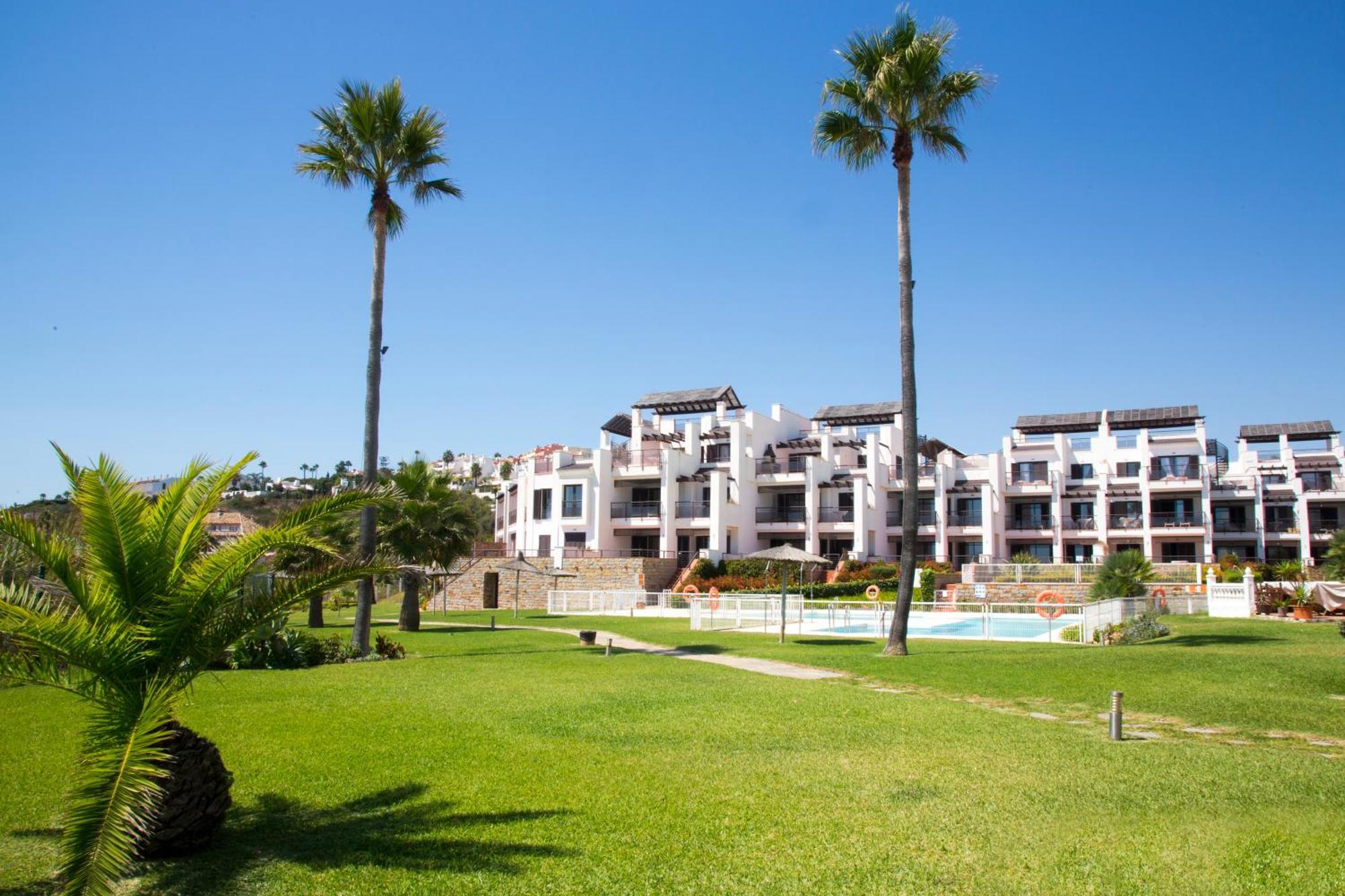 Luxury Casares Del Mar Dp7 Lejlighed Eksteriør billede