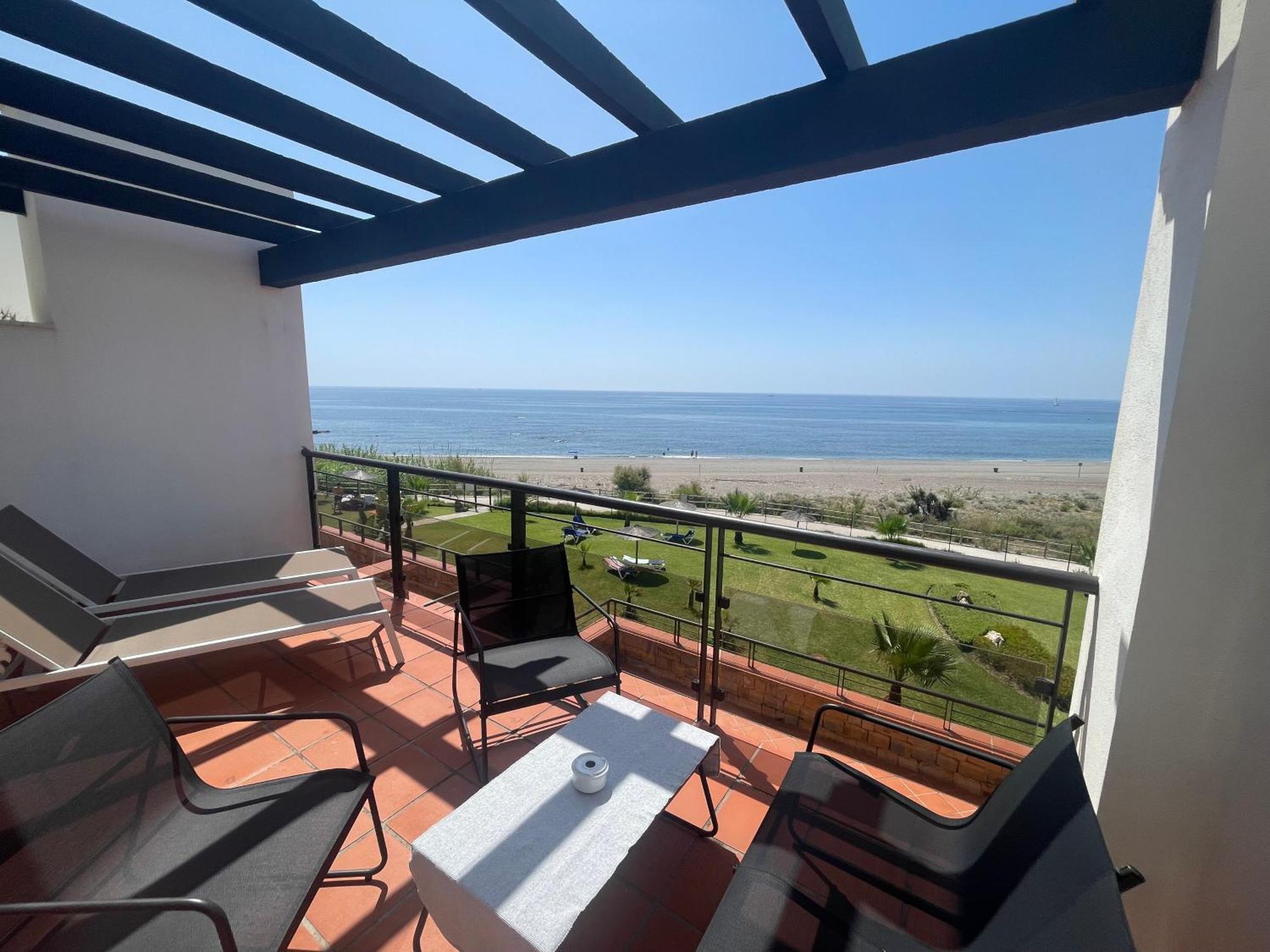 Luxury Casares Del Mar Dp7 Lejlighed Eksteriør billede